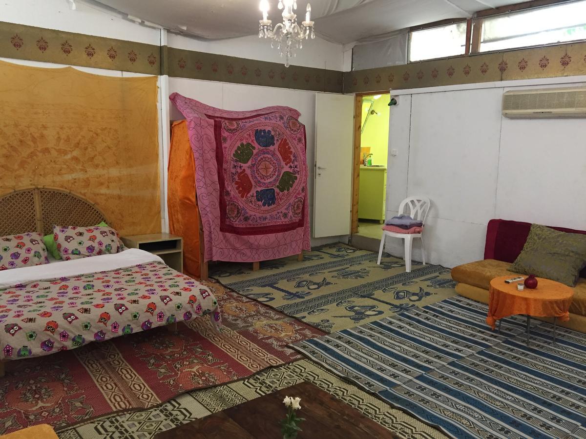 Вилла Peace Tent Kfar Rut Экстерьер фото