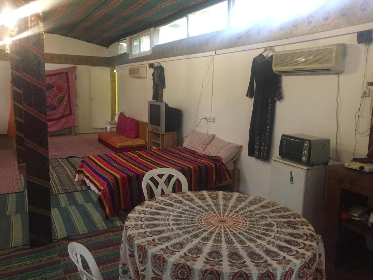 Вилла Peace Tent Kfar Rut Экстерьер фото